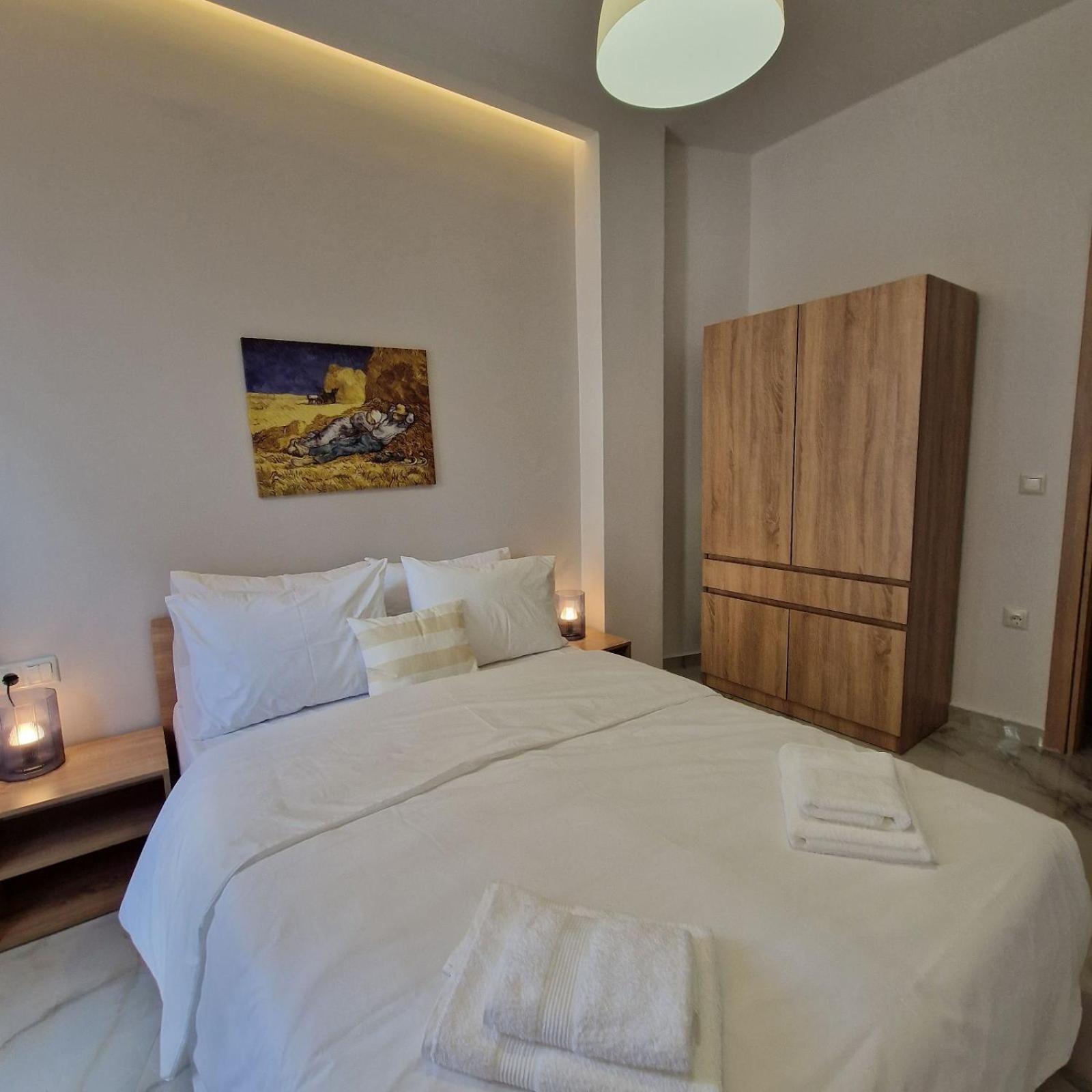 N&S Apartment A Едеса Екстериор снимка