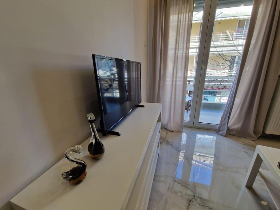N&S Apartment A Едеса Екстериор снимка